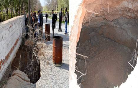 Elbistan Doğansite İlköğretim Okulu bahçesinde göçük meydana geldi!