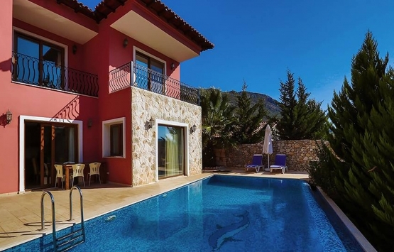 Bodrum Gravilla Sitesi ndeki tadilat kavgası mahkemeye taşındı!