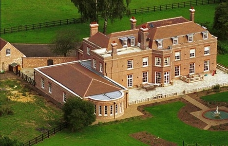 İşte David Beckham ın İngiltere, Dubai ve ABD’deki evi!