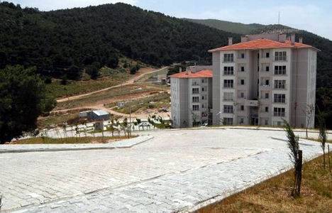 Beşiktaş Belediyesi'nden Somalı işçi ailelerine 30 konut!