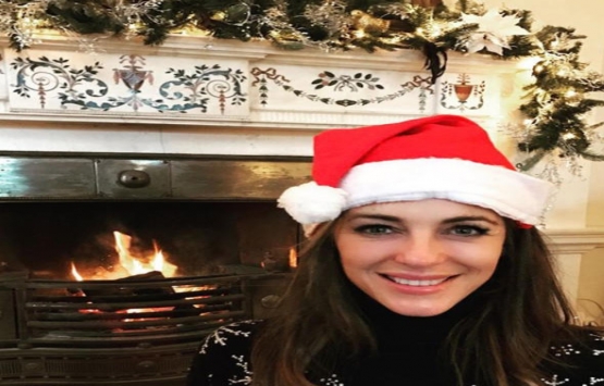 İngiliz oyuncu Elizabeth Hurley in 6 milyon sterlinlik evi!