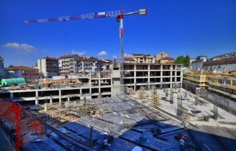 Kocaeli Karamürsel belediye binasının kaba inşaatı tamamlandı!