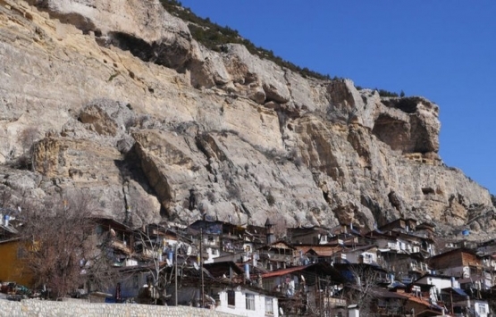 Karaman Ermenek te 7 mahallenin sakini kaya düşme korkusuyla yaşıyor!