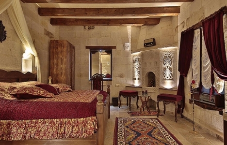 Kapadokya'daki mağara evler yılbaşında da turistlerin ilk tercihleri arasında!