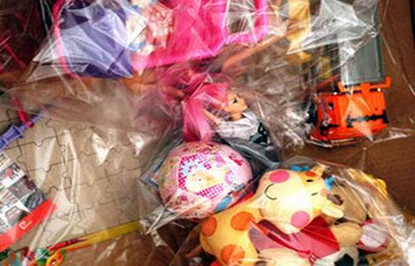 Boğaziçi Yönetim A.Ş.'den Suriyeli çocuklara 70 bin oyuncak!