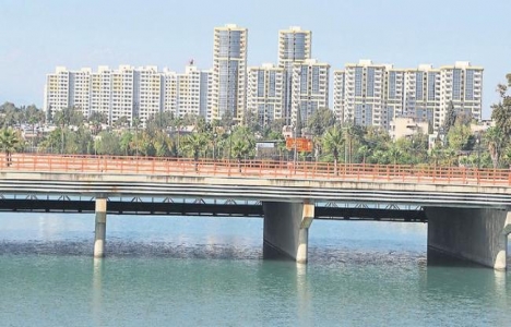 Yüreğir Kışla sakinleri evlerine taşındı!