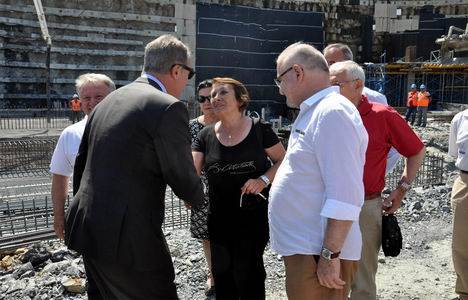 Vodafone Arena numaralı batı tribünü inşaatına başlandı!
