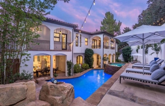 Vanessa Hudgens Los Angeles taki evini 4 milyon dolara satıyor!