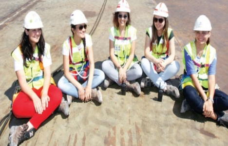 İzmit Körfez Köprüsü'nde 40 kadın mühendis çalışıyor!