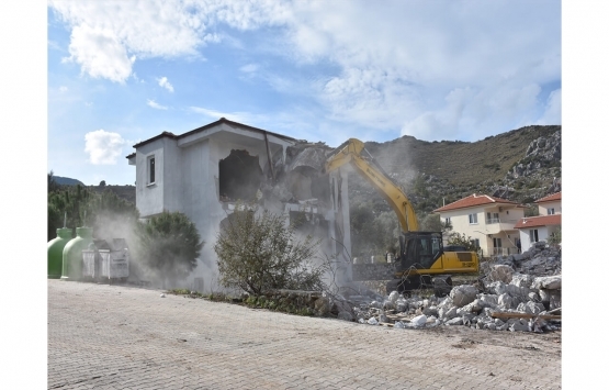 Muğla daki kaçak yapılar mercek altına alındı!