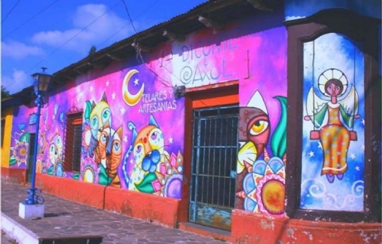 Bakması bile keyifli olan renkli evler!