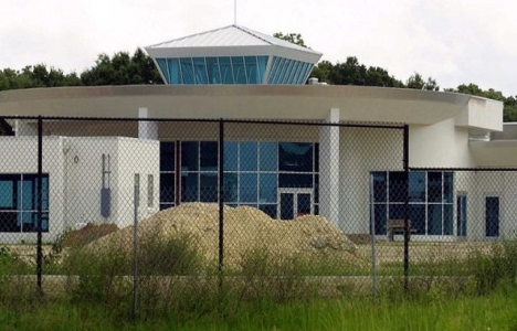 İşte John Travolta nın muhteşem evi!