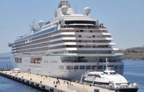 Bodrum'da kruvaziyer turizmi başladı!