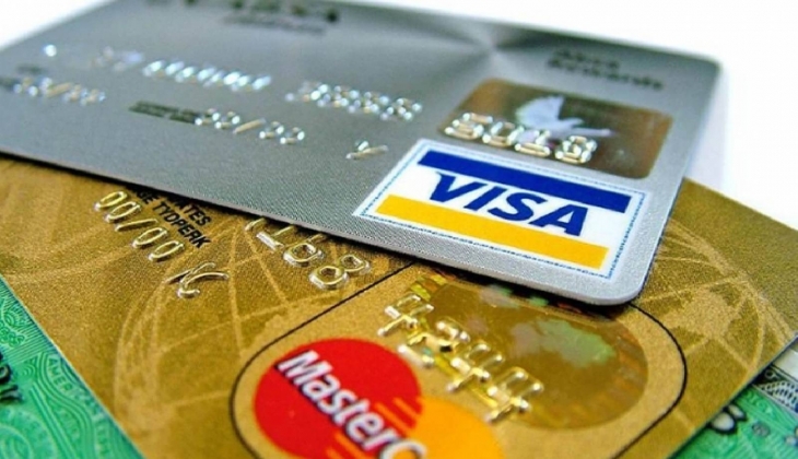 Kredi kartı kullananların bilmesi gerekenler! Kart aidatı zorunlu mu? 