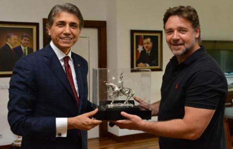 Inferno filmi Fatih'in tarihi binalarında çekilecek!