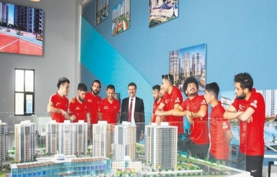 Ampute Milli Takım'a ev jesti!