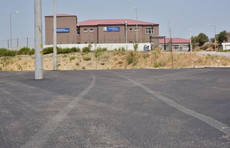 Mersin Üniversitesi Anamur Meslek Yüksekokulu otoparkı yenilendi!