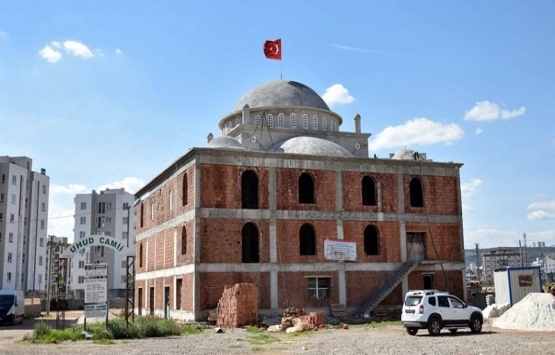 Antalyalı 70 kadın gözleme satarak cami yaptırıyor!