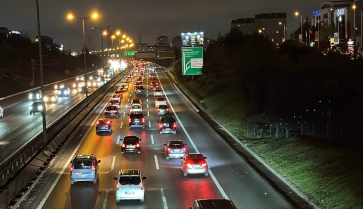 İstanbul depreminden kaçan Çeşme'nin yolunu tuttu!