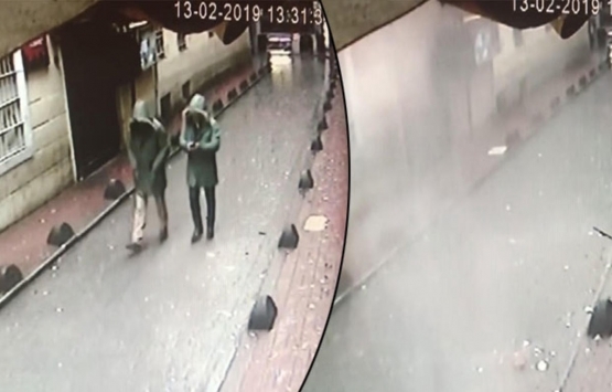 Beyoğlu nda Manukyan a ait tarihi binada çökme!