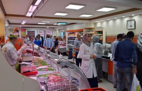 Afiyet Et 5'nci mağazasını Ümaniye'de açtı!