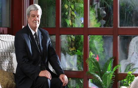 Ragıp Buluç: Yüzde 90'ı tamamlanan Cumhuriyet Kulesi yıkılmasın!