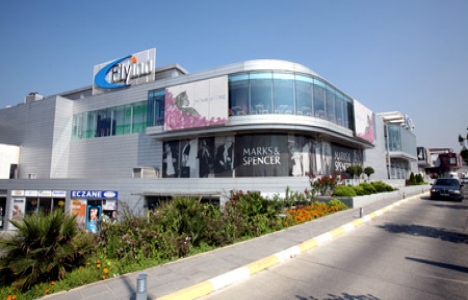 Flyinn Kurban Bayramı 2015'te açık mı?