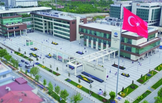 Sultangazi'de inşa edilen huzurevi özelleştirildi!