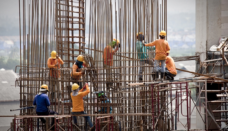 Deprem konutları teslim tarihi belli oldu mu? Afet konutları hangi ay teslim edilecek?
