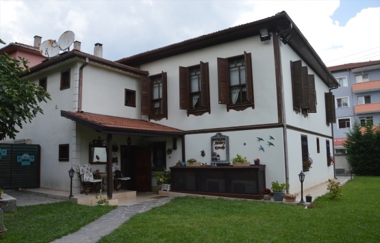 Sapanca'da dededen kalma konağı otele çevirdi!