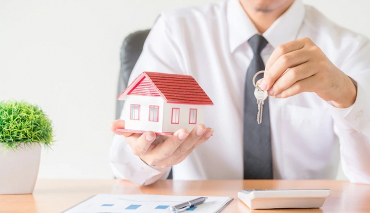 Evi, arsayı online ihalede açık artırma ile satma dönemi başlıyor!