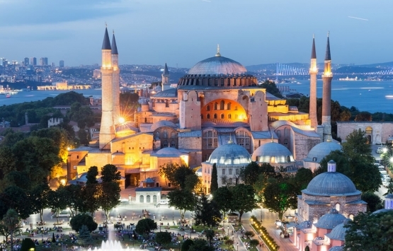 Ayasofya'da 2 formül: Ya yüksek yargı ya Cumhurbaşkanlığı kararnamesi!