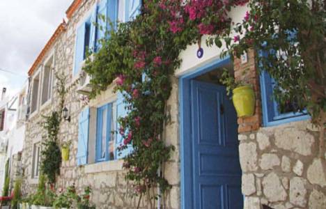 TOKİ Çeşme'ye ağaç boyunu geçmeyen evler inşa edecek!