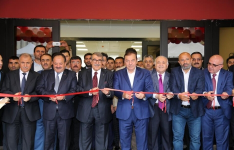 Esenyurt Abdulkadir Aksu Anadolu Lisesi açıldı!