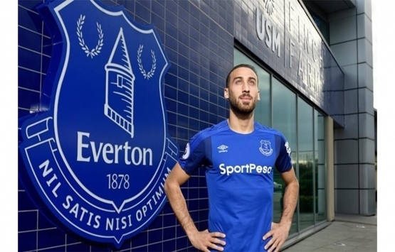 Cenk Tosun, Acarkent ten ev aldı!