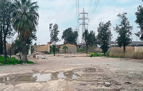 İzmir Çınarlı eski özel idare binası alanına cami inşa edilecek!