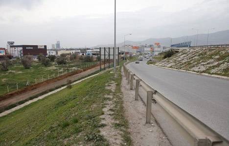 İzmir'deki Forum Bornova kavşağında trafik çilesi bitiyor!