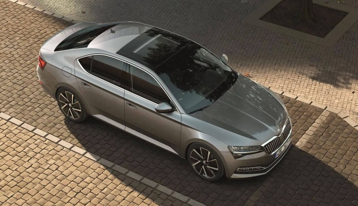 Skoda Türkiye de büyük Mart fırsatı başladı: Sıfır araç alacaklara kredi müjdesi! Hemen bakın!