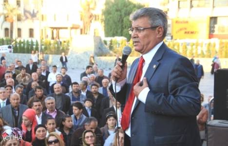 İlhan Kaya: Rızanız yoksa, tuğla bile sökmeyiz!