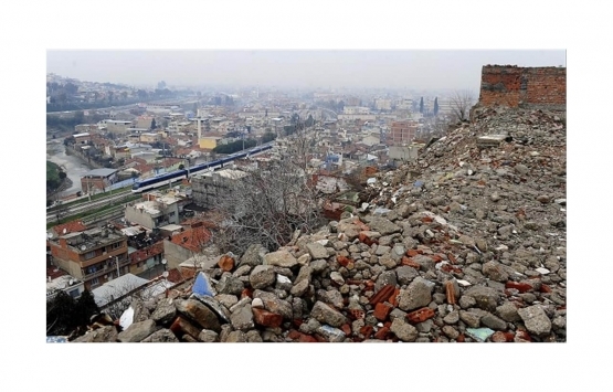 İzmir hızla dönüşüyor!