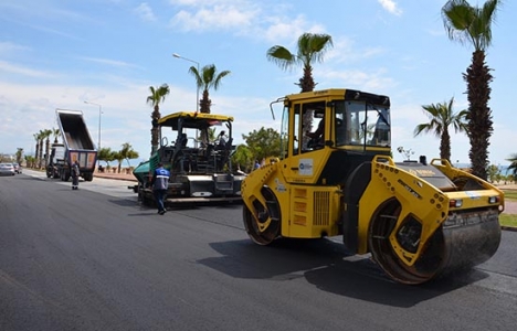 Alanya Sahil Yolu'na sıcak asfalt!