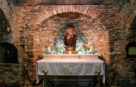 Meryem Ana Kilisesi ile Vezir Hanı için proje geliştirilecek!