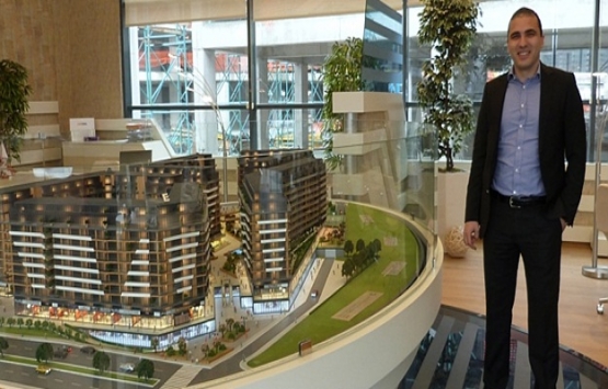 Kur ve faizdeki yükseliş müteahhidi durduramadı!