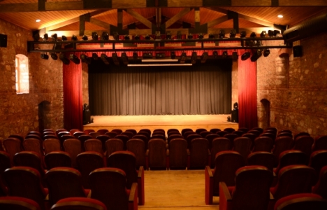 Silivri Tiyatro Salonu 27 Nisan'da açılıyor!