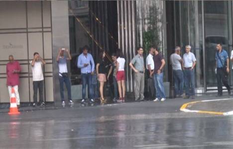 İstanbul'da sağanak yağmur zor anlar yaşattı!