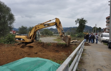 Gelevera Deresi ıslah çalışmaları başladı!