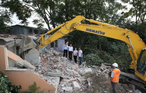 Adapazarı'nda ruhsatsız olan inşaatlar yıkılacak!
