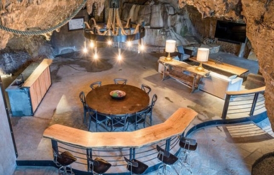 Dünyanın en lüks mağarası Beckham Creek satışa çıktı!