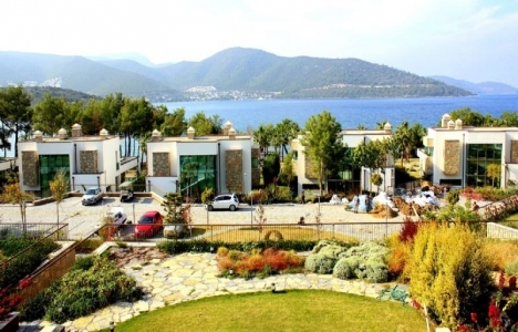 Turistik yörelerin dokusuna uygun konut üretilsin!