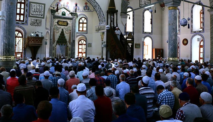 Diyanet ten kiracı ve ev sahibi anlaşmazlığına cuma hutbesi formülü: Hem ev sahiplerinden hem de kiracılardan istedi